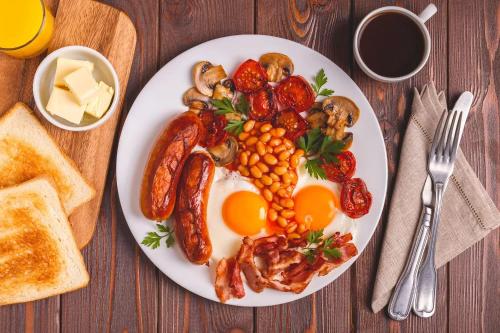 Koala Den Bed, Breakfast & Adventures Hostel