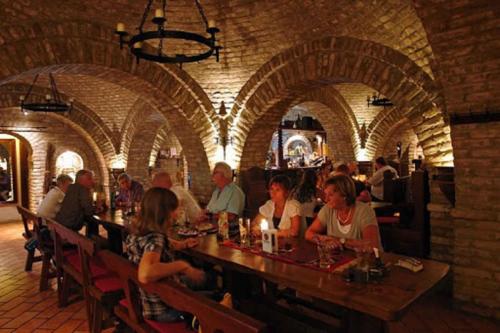 Restaurant, Apartments in Heviz - Balaton 39945 in Egregy