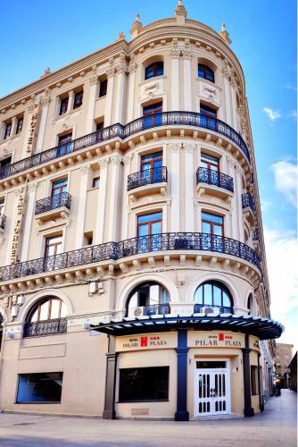 A szálláshely kívülről, Hotel Pilar Plaza. in Zaragoza Városközpont