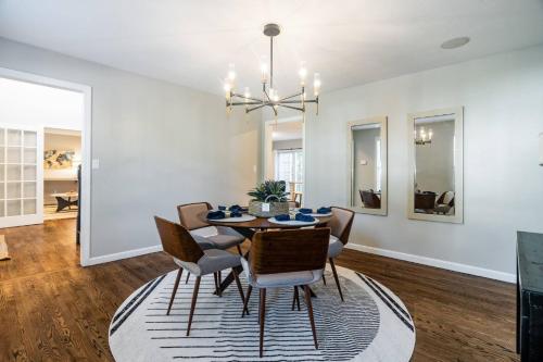 設施, Beautiful home next train station close to boston in 蘭多夫
