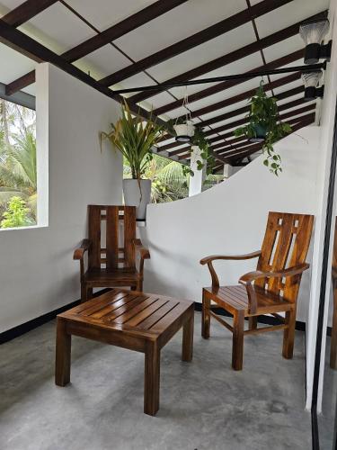 Hikkaduwa City Penthouse - image 4