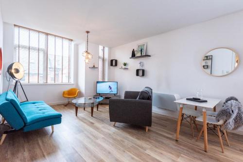 City Suites
