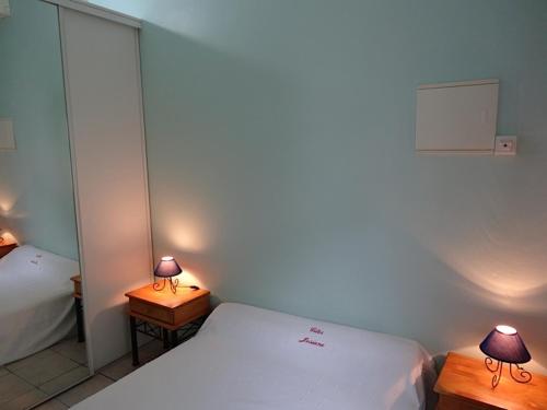 One-Bedroom House with Sea View image 6