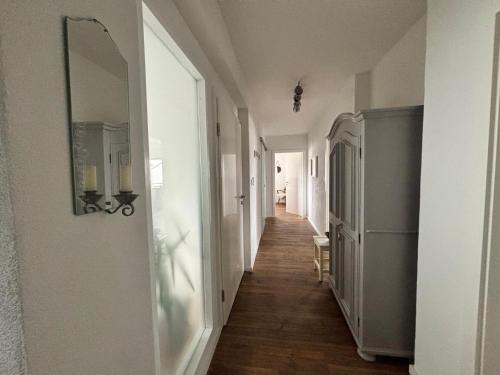 Ferienwohnung Grüne Oase (Ferienwohnung Grune Oase) in 比紹夫斯海姆a.d.力弘