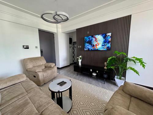 One bedroom Condo with Pool, Gym and Playground Kilimani – khách sạn tại Woodley