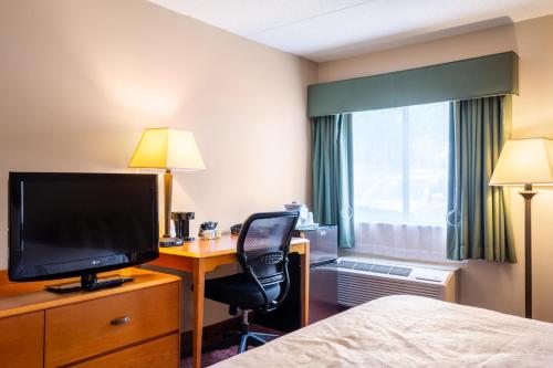 All Seasons Inn & Suites Smithfield Providence - image 13
