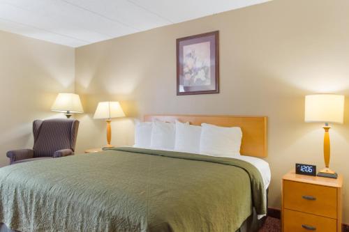 All Seasons Inn & Suites Smithfield Providence - image 11