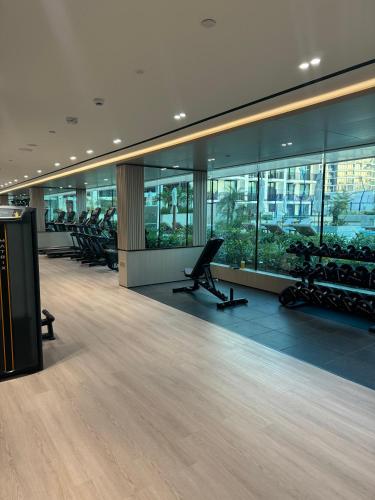 Modern and Serene Studio - JVC - image 3