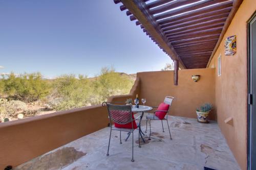 La Paloma - Full Circle Ranch Studio with Views! - Tap to explore photos