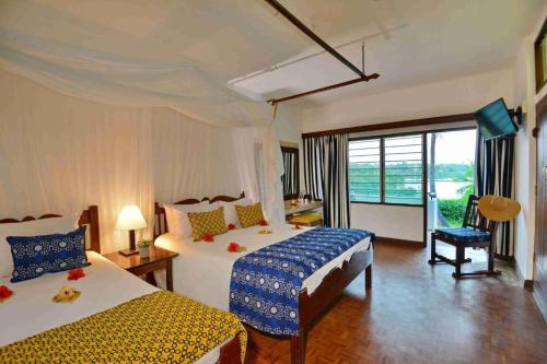 Mnarani Beach Club Room Type - Triple Room