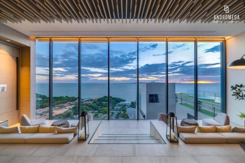 Luxury 2 Bed Room Sea View - Excellent Location