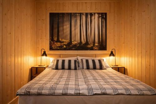 2 twin beds, 1 sofa bed