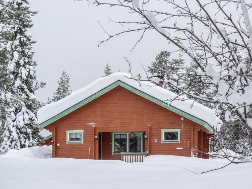 Holiday Home Lomamaja 2 by Interhome in Raattama