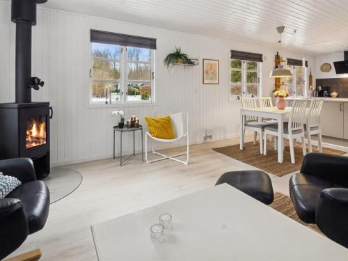  Holiday Home Hubertina - 30km from the sea by Interhome in Toftlund