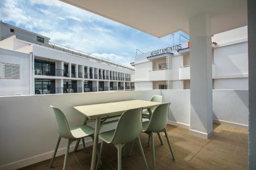 Apartamentos San Francisco - image 10