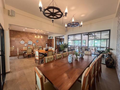 Dos Lunas Aparthotel in Amambay