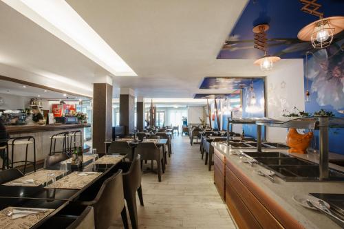 餐廳, 伊維薩弗洛倫西奧酒店 (Hotel Florencio Ibiza) in 桑坦托尼德波爾特馬尼