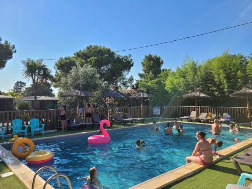 ZEcamping 3 étoiles avec piscine chauffée - bar et restaurant