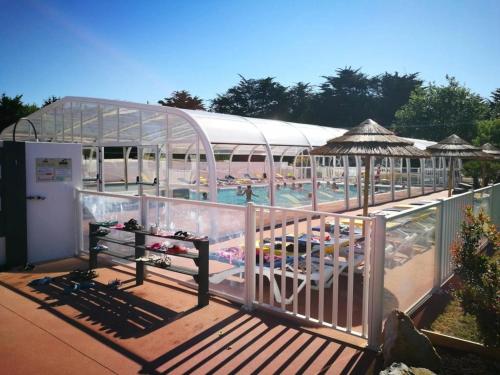 Iekārtas, ZEcamping 3 étoiles animaux acceptés club enfant piscine couverte (ZEcamping 3 etoiles animaux acceptes club enfant piscine couverte) in Les Moutiers-en-Retz