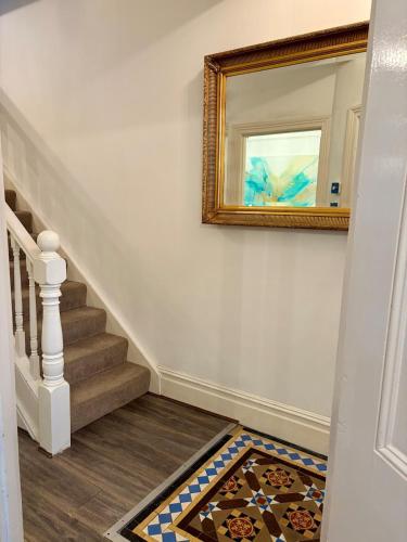Charlie Langley Properties - Sleeps 10 in Combe Down