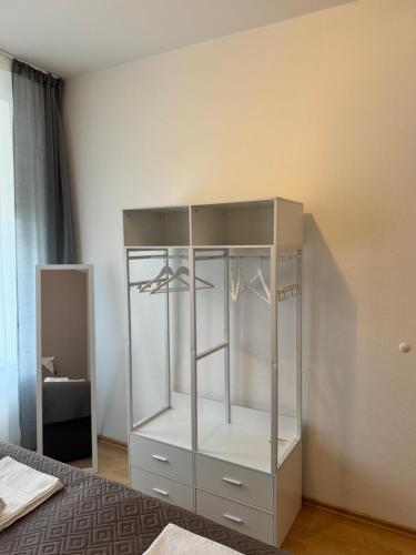 Arminos Large Group Apartment- 3 Zimmer & 2 WCs in Chemnitz, Deutschland