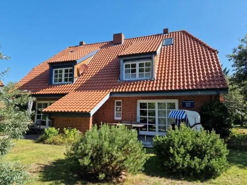 Haus Gmelinstr 32 OG in Wyk auf Föhr, Deutschland