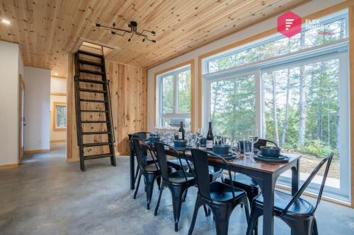 Le Singing Salmon de Bonaventure - Chalet autonome Bord de rivière - Gaspésie (Le Singing Salmon de Bonaventure - Chalet autonome Bord de riviere - Gaspesie) in Bonaventure (Québec)