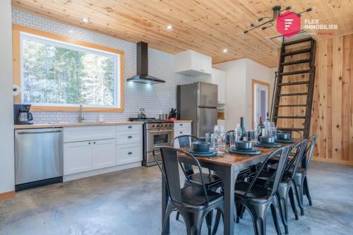 Le Singing Salmon de Bonaventure - Chalet autonome Bord de rivière - Gaspésie (Le Singing Salmon de Bonaventure - Chalet autonome Bord de riviere - Gaspesie) in Bonaventure (Québec)