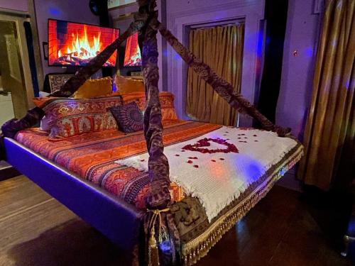 Overnight Escape Room - Genie Romance Micro-Resort in Fulton (IL)