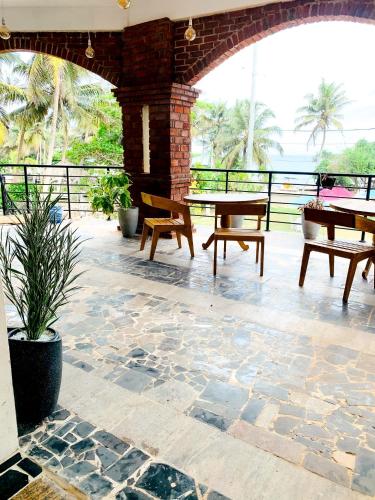 Lushy Glorious Hotel  in Matara