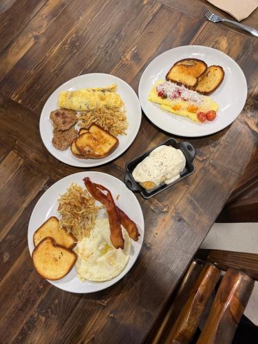 餐廳, Hotel Henry Cafe and Bar in 布蘭科 (TX)