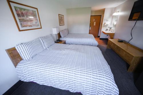 Westwood Inn & Suites - Kimball - image 43