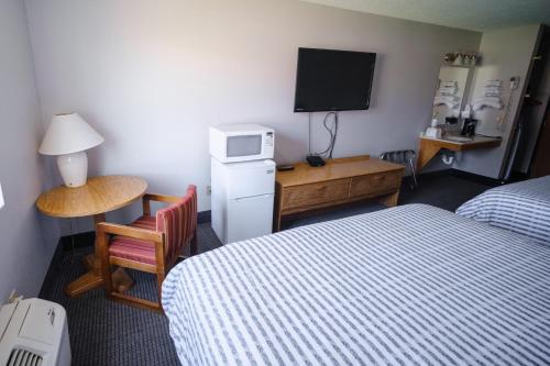 Westwood Inn & Suites - Kimball - image 31