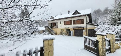 Viesnīcas āriene, Gîte des sources (Gite des sources) in Cravanche