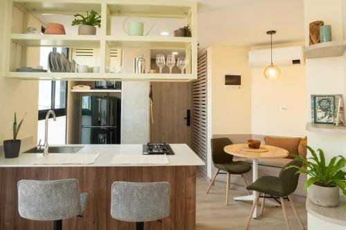 Laureles Luxe 2BD Apartment