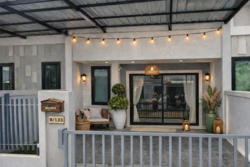 Phuket sun n soul House – khách sạn tại Pa klok