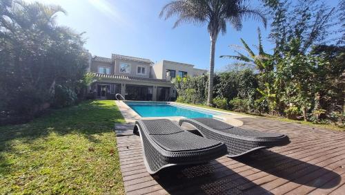 Top House Martínez: Pool Table, Grill, Smoker