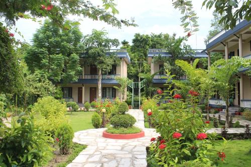 치트완 빌리지 리조트 (Chitwan Village Resort) in 치트완