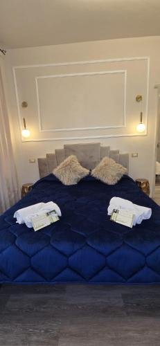 Glint House Prestige, Roma