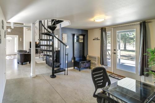 Unique Country Farmhouse Near Lake Roosevelt in Davenport (WA)