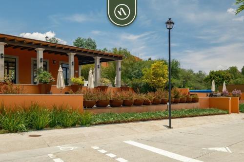 Beautiful House in San Miguel de Allende - Private in โอลิมโป