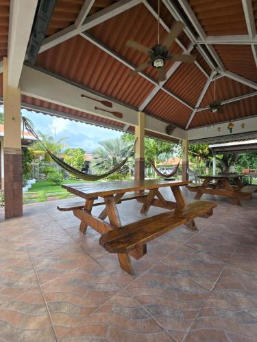 Cabañas la Familia (Cabanas la Familia) in 新哥剛拿