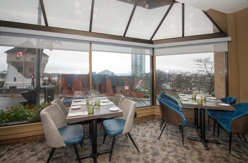 ห้องอาหาร, โรงแรมโคสต์ บาสชั่น (Coast Bastion Hotel) in นาไนโม (BC)