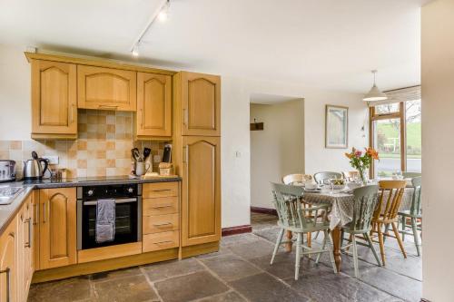 Iekārtas, 4 Bed in Builth Wells oc-39473 in Cilmery