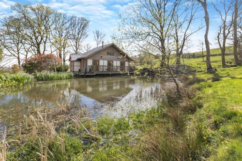 Iekārtas, 2 Bed in Caersws oc-waa345 in Trefeglwys