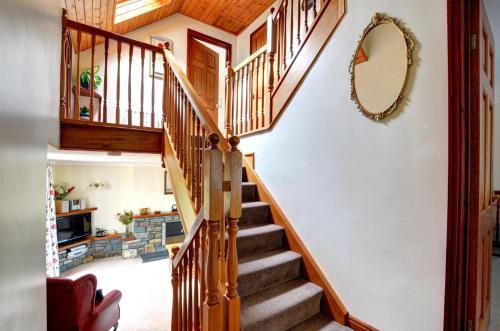 Seadmed, 3 Bed in Fishguard oc-wav276 in Pontfaen