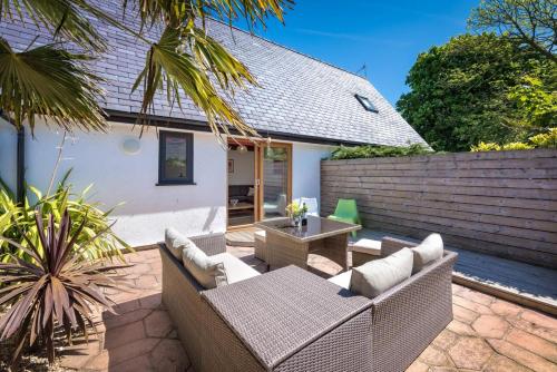 3 Bed in Pwllheli oc-tonnau