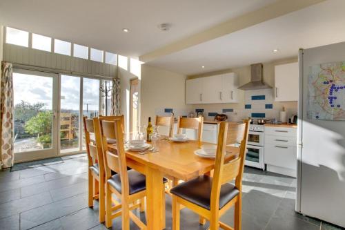 Iekārtas, 9 Bed in Broadhempston oc-bclowe in Broadhempston