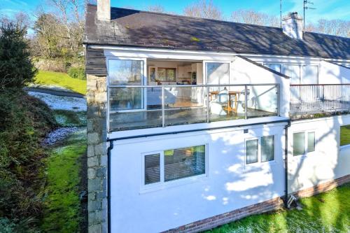 Iekārtas, 2 Bed in Llanbedrog oc-glynma in Llanbedrog