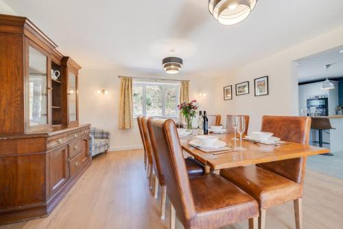 Iekārtas, 4 Bed in Welshpool oc-wab267 in Lanerfaila